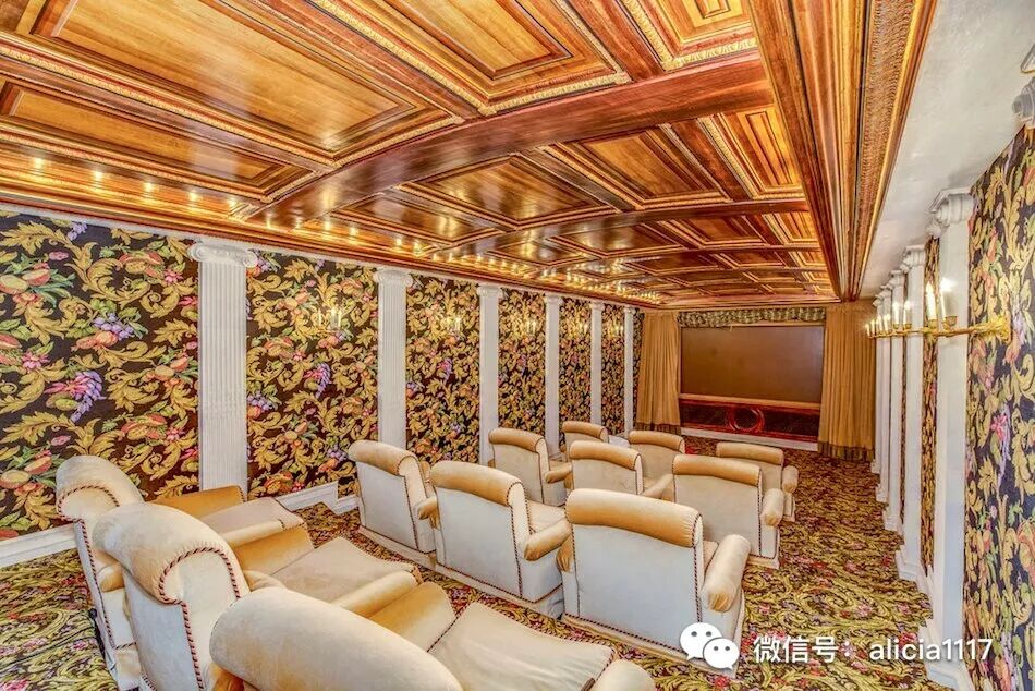 纽约传世豪宅 长岛顶级海滨庄园 黄金海岸 私人码头 欧式花园 贵族气派与现代风范 纽约房地产经纪人