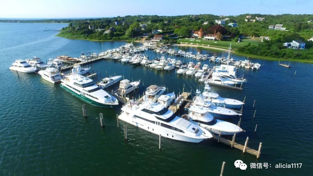 纽约传世豪宅 长岛顶级海滨庄园 黄金海岸 私人码头 欧式花园 贵族气派与现代风范 纽约房地产经纪人