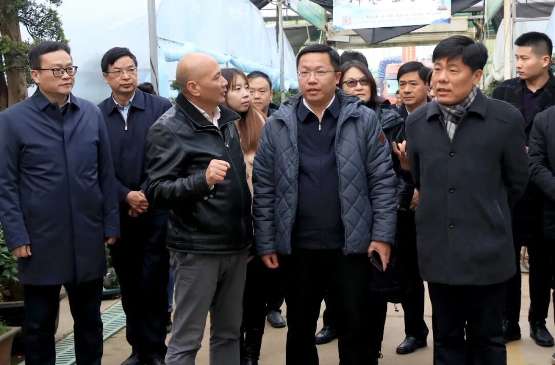 组中国农业大学高级经济师贾大猛,国家农业农村部高级会计师田俊平