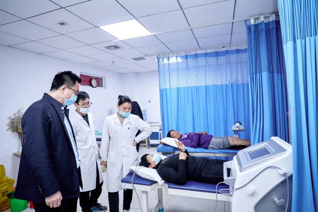 中医定向透药治疗仪中药离子导入设备透化治疗仪双通道