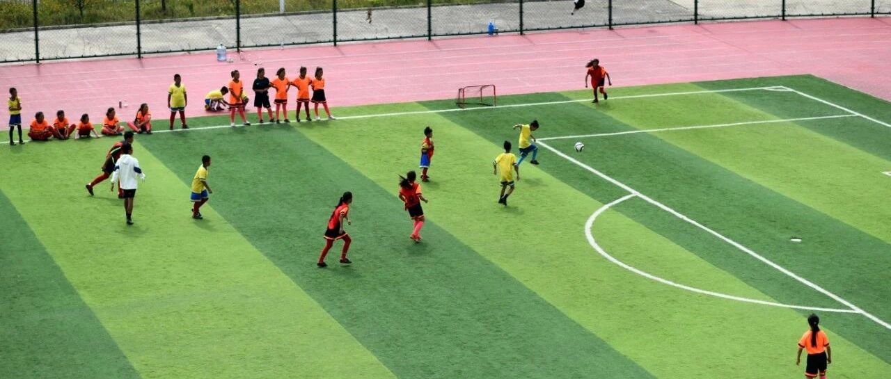 足球纳入中考后兴趣培养是教学的第一步