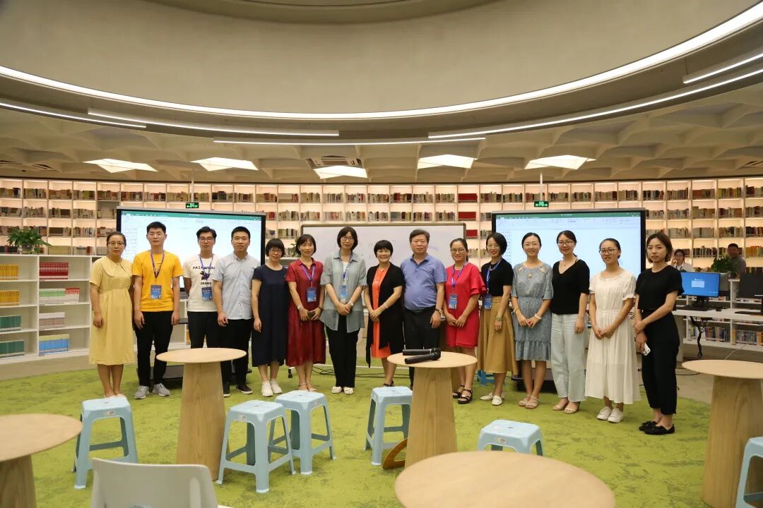 千课万人:一个不断助推成长的平台斯苗儿 图片