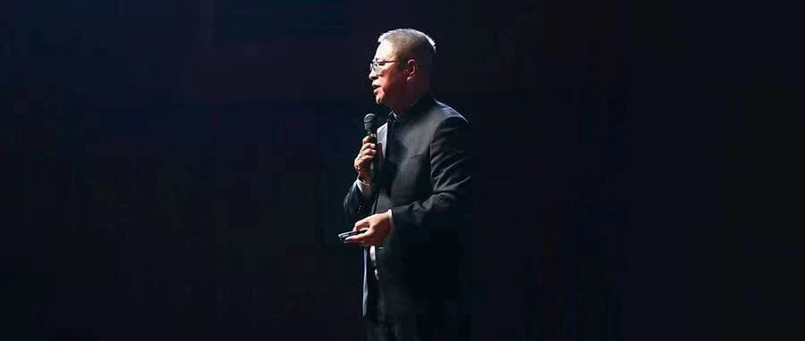 王志纲：中国地产老板，我只服两个人