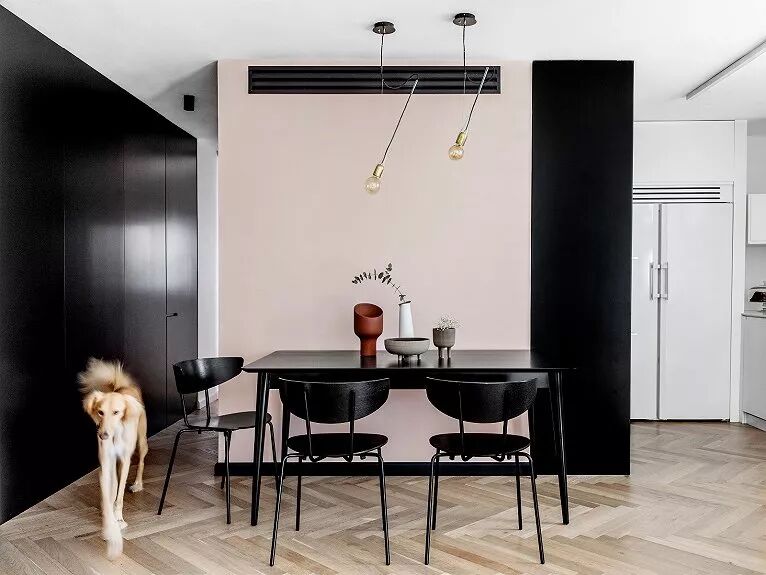 高级黑+粉，95㎡时尚家庭私宅