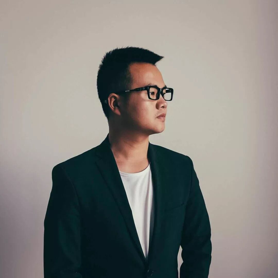 年11月项目摄影:朱恩龙设计团队:唐超,andrew,袁郑亮,殷玉龙导演主创