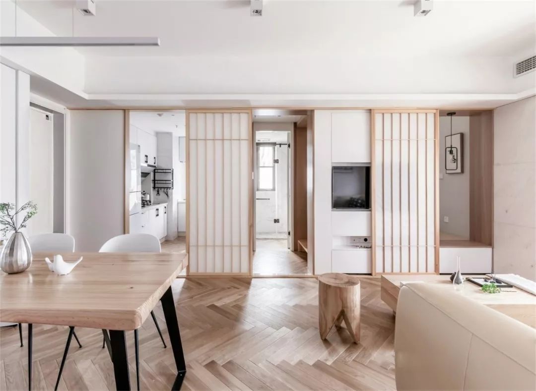 留白+原木色=纯粹