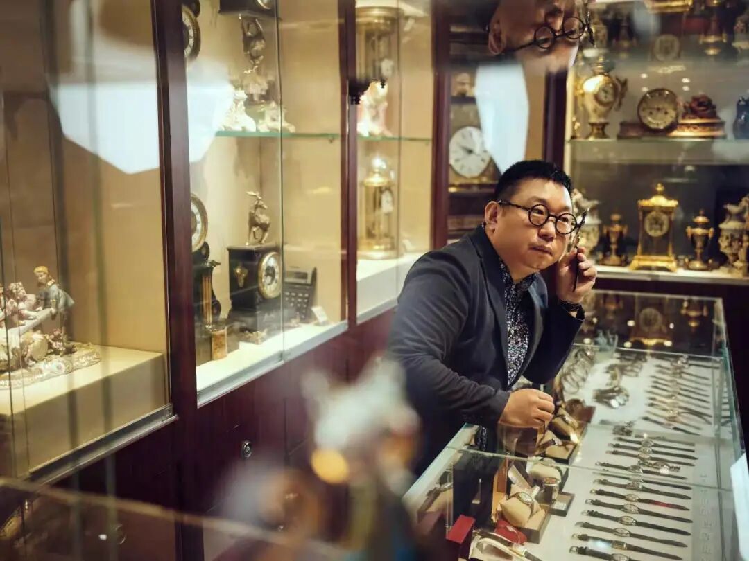 古董钟表修理_古董钟表古玩拍卖_1823年古董钟表图片