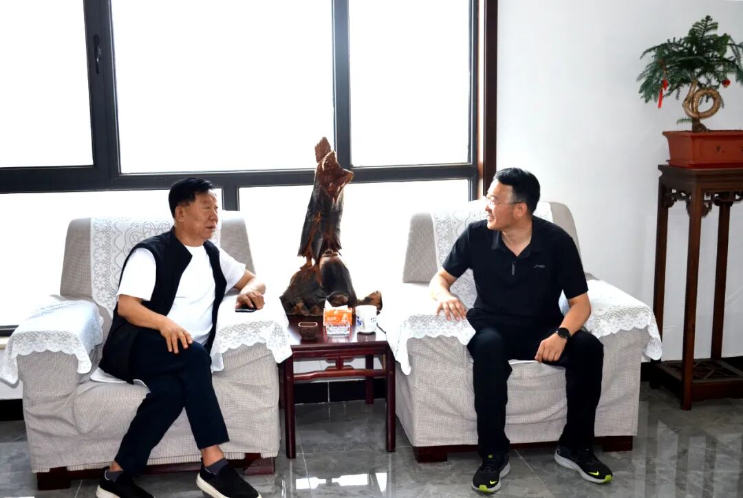 宁煤集团羊场湾煤矿、山东科技大学领导一行莅临人生就是博集团参观考察