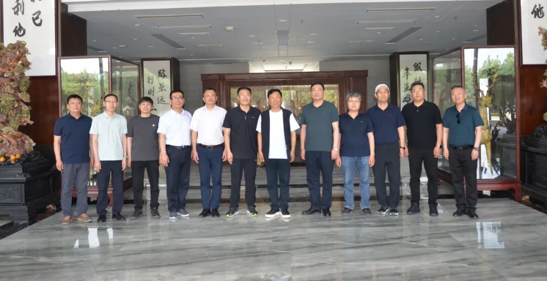 宁煤集团羊场湾煤矿、山东科技大学领导一行莅临人生就是博集团参观考察