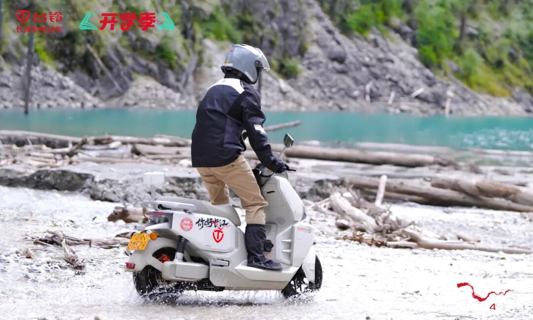 台铃长江溯源骑行队勇闯巴塘德格高原极境彰显硬核实力