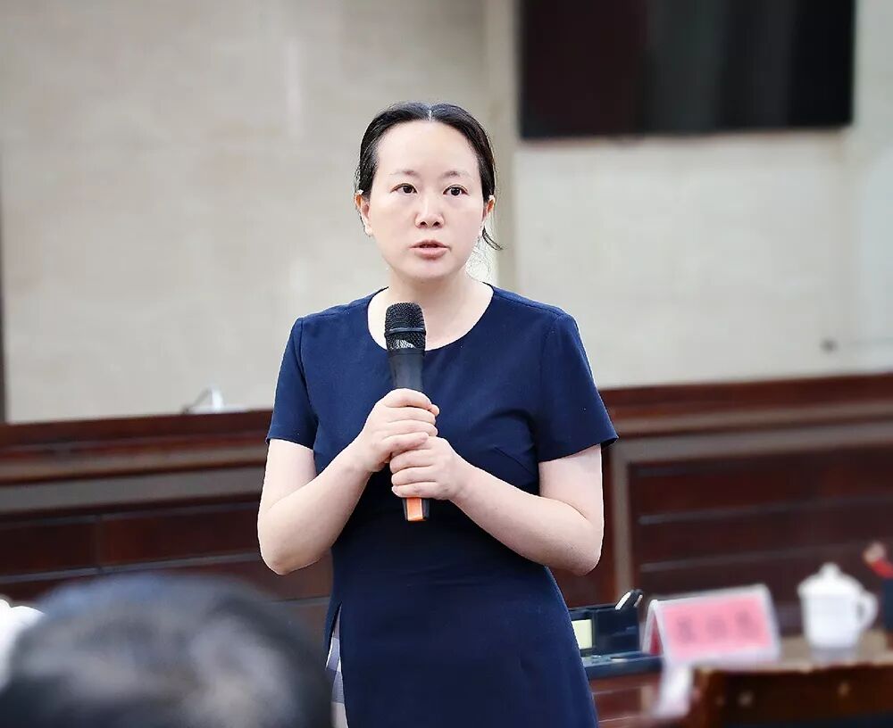 杜富国英雄事迹_杜富国先进事迹和颁奖词_先进人物杜富国的事迹