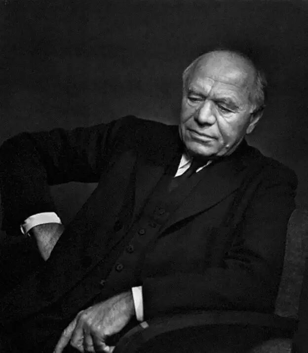 拍摄灵魂的大师 | 尤素福·卡什