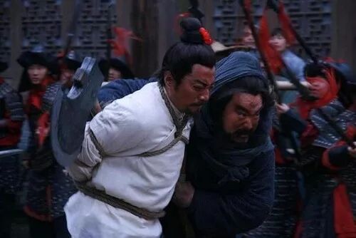 三国游侠志阵法怎么换_三国志14游侠_三国游侠志最强阵容搭配