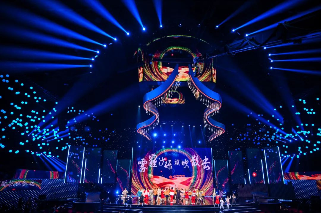 第九届丝路国际电影节开幕式及颁奖盛典的 精彩舞台视觉!