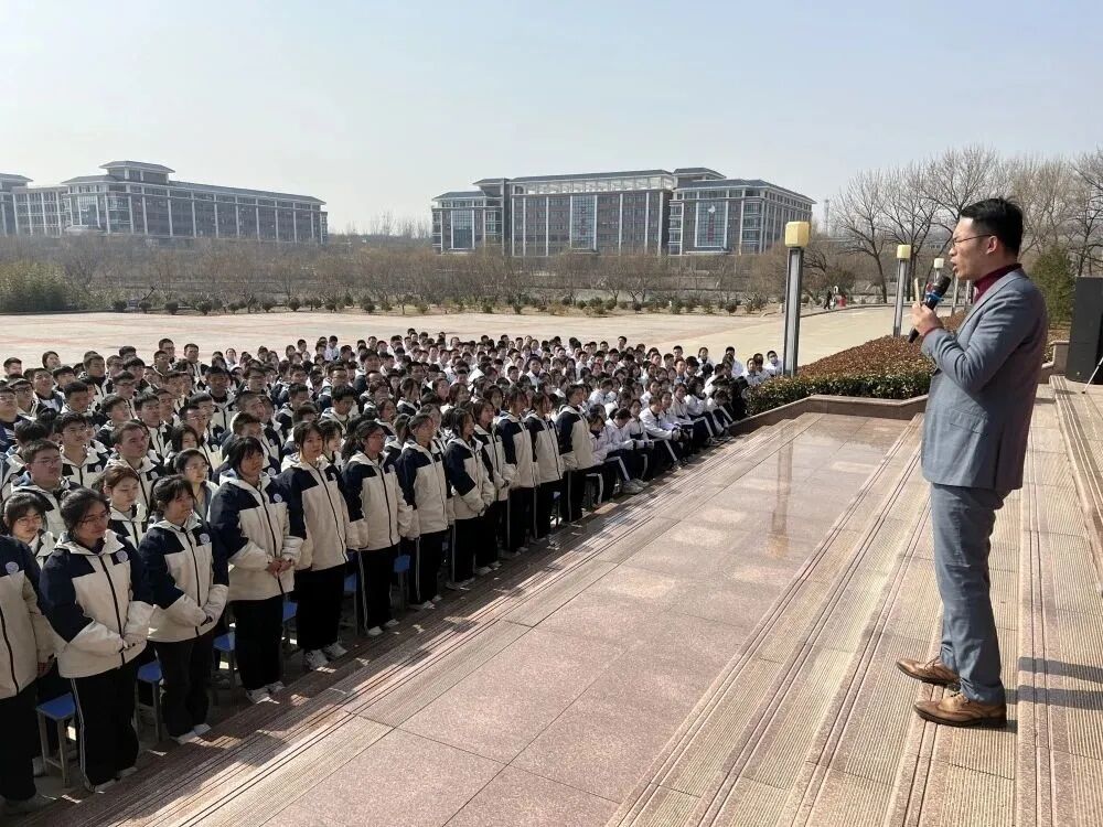 山东力明科技职业学院