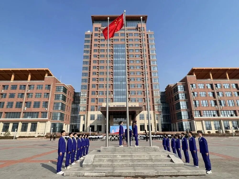 山东力明科技职业学院