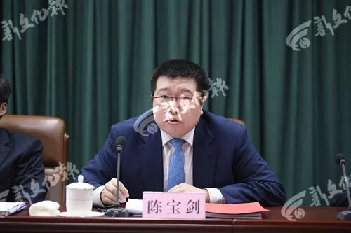 北京大学副校长陈宝剑,以"家乡养我育我,我为家乡做了什么,我还能为