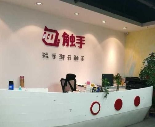 �к�����2�´���Ů����16�� ��ĸ10���������Ǯ