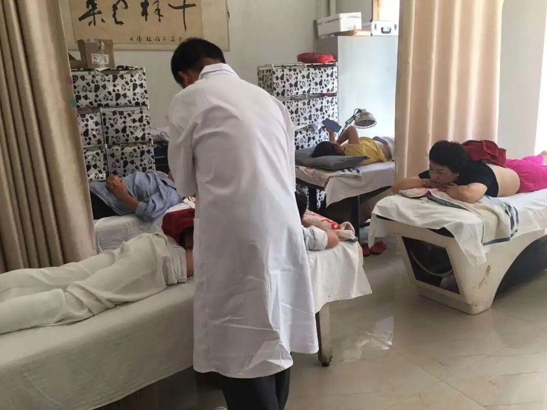 2021年8月资国寺免费中医就诊情况及普贤慈善会入会名单统计公示