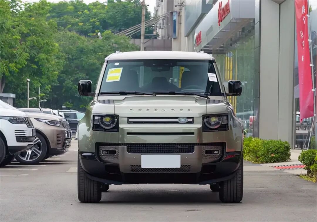 曾面临倒闭，后被国人救活，上市后加价50万还得排队买