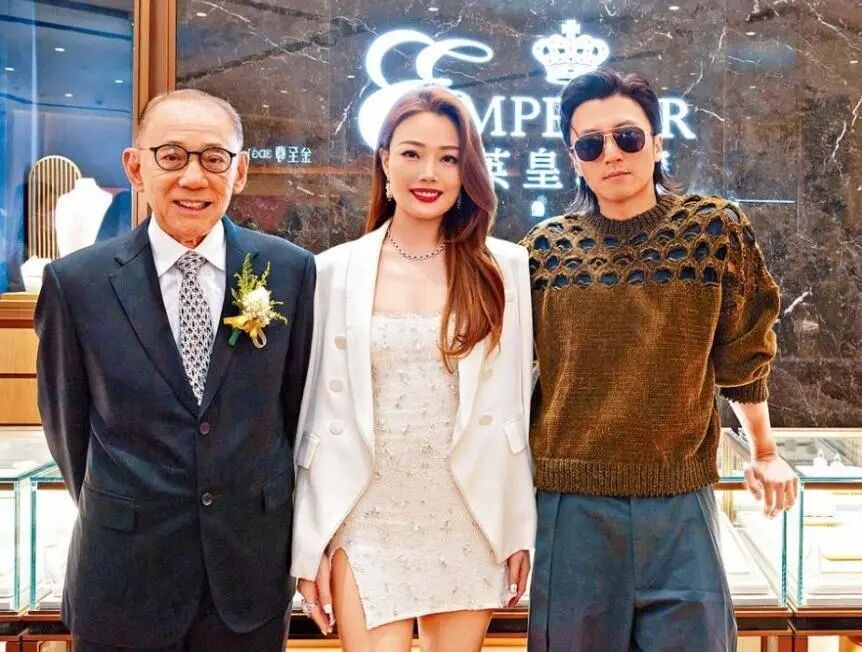谢霆锋容祖儿的老板陷经营危机