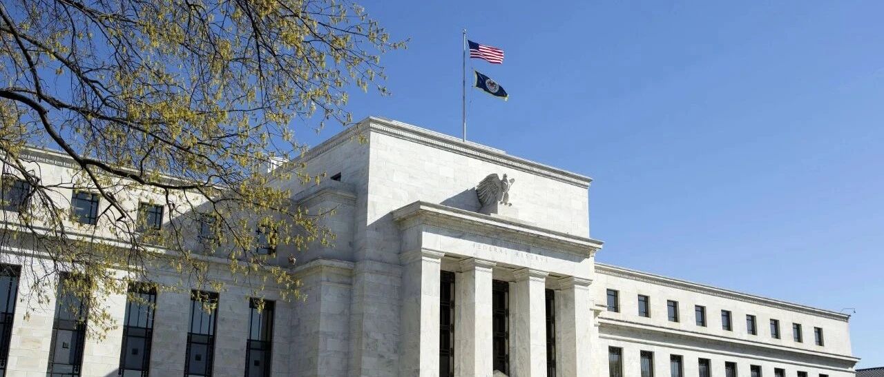 【今日焦点】美国维持利率不变并继续买债，FOMC后美元飙升