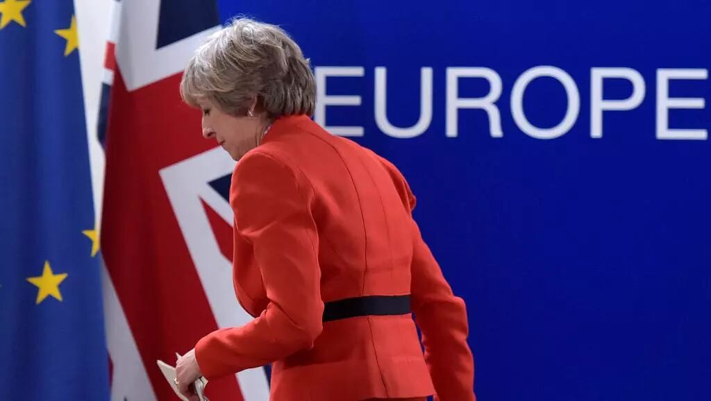 英国脱欧传大消息！英镑暴跌、美元飙升，原油反弹之路漫长且艰难 - 1