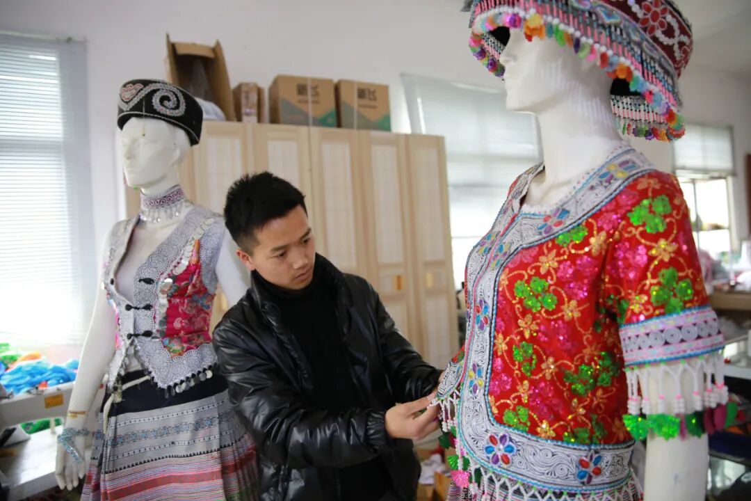 ���ֵ500���򣡱Ͻ�ǭ�����������ô�����ģ�