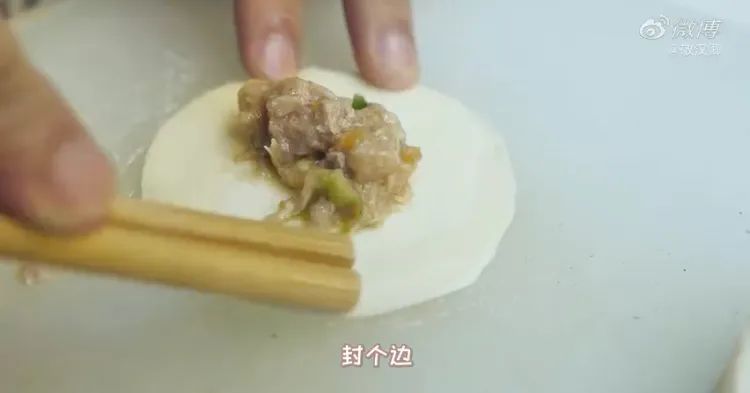 羅永浩直播時吃貓罐頭，網友：這有什麼，我拿貓糧當飯吃！ 寵物 第10張