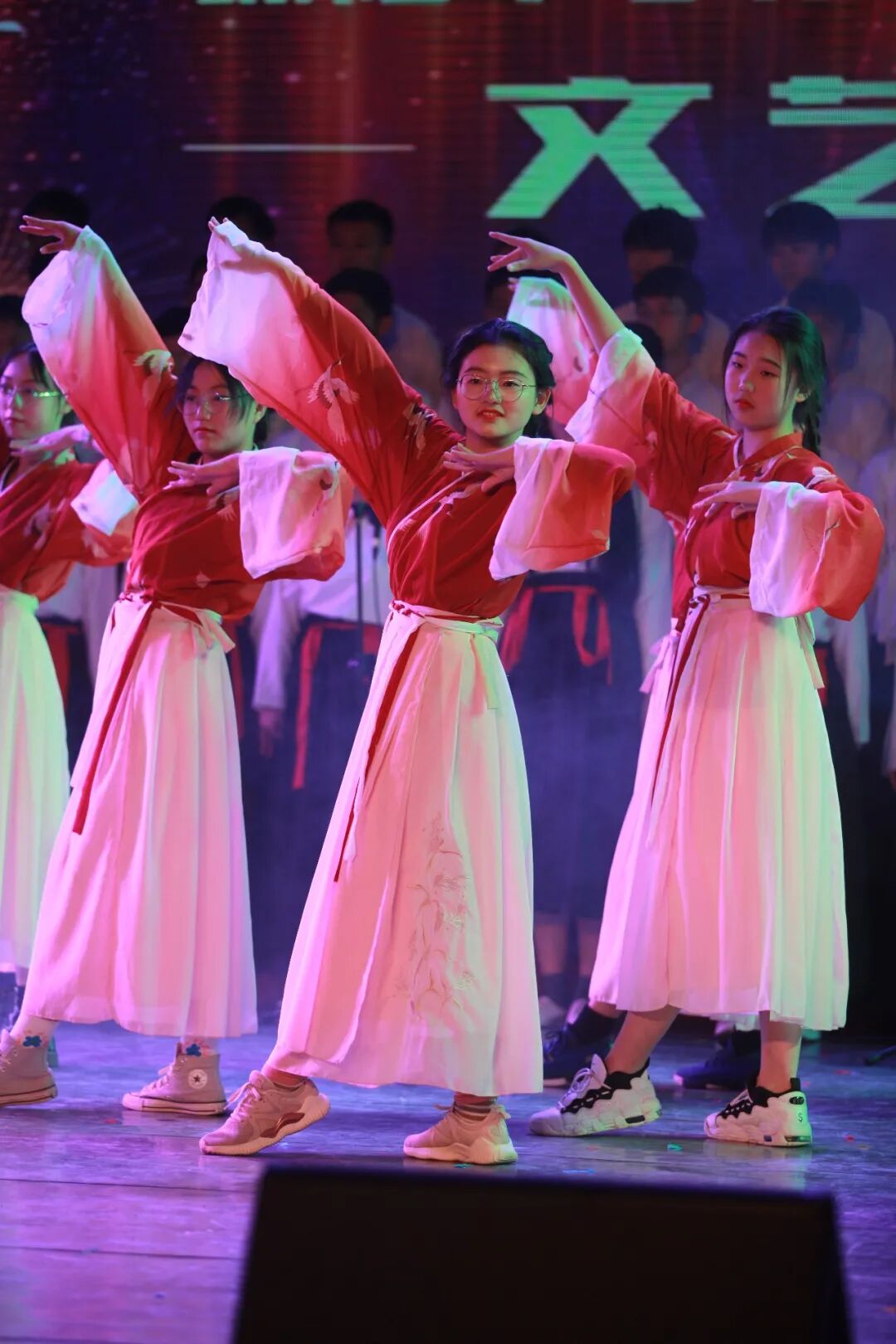 满屏青春绵阳中学艺术节文艺汇演高清大图来了