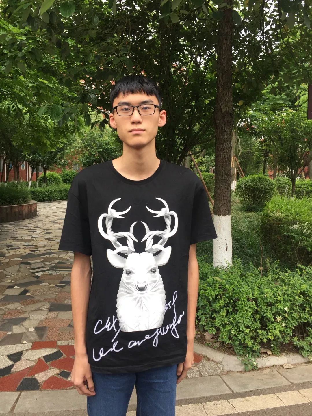 高考成绩尚未公布,绵阳中学已有55人踏入清华北大一大步