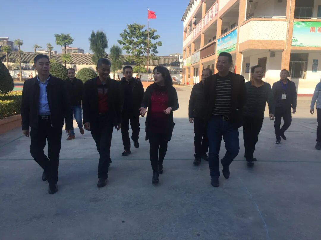 谢婷带队到南溪镇开展节前安全生产, 消防安全大检查