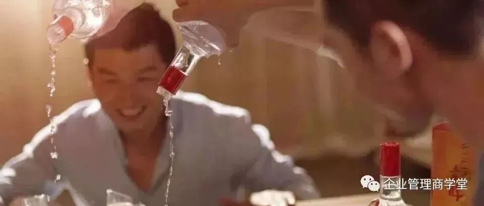 酒有七不喝，财有三不发，话有三不说，忙有三不帮，债有三不欠，碗有三不端，邻有三不比，亲友三不走！