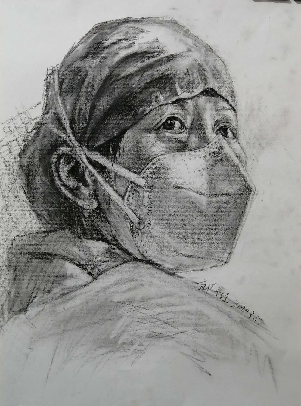 任秋丽(高三学生)《无名英雄》创稿  姚琪(高二学生)《隐形》素描