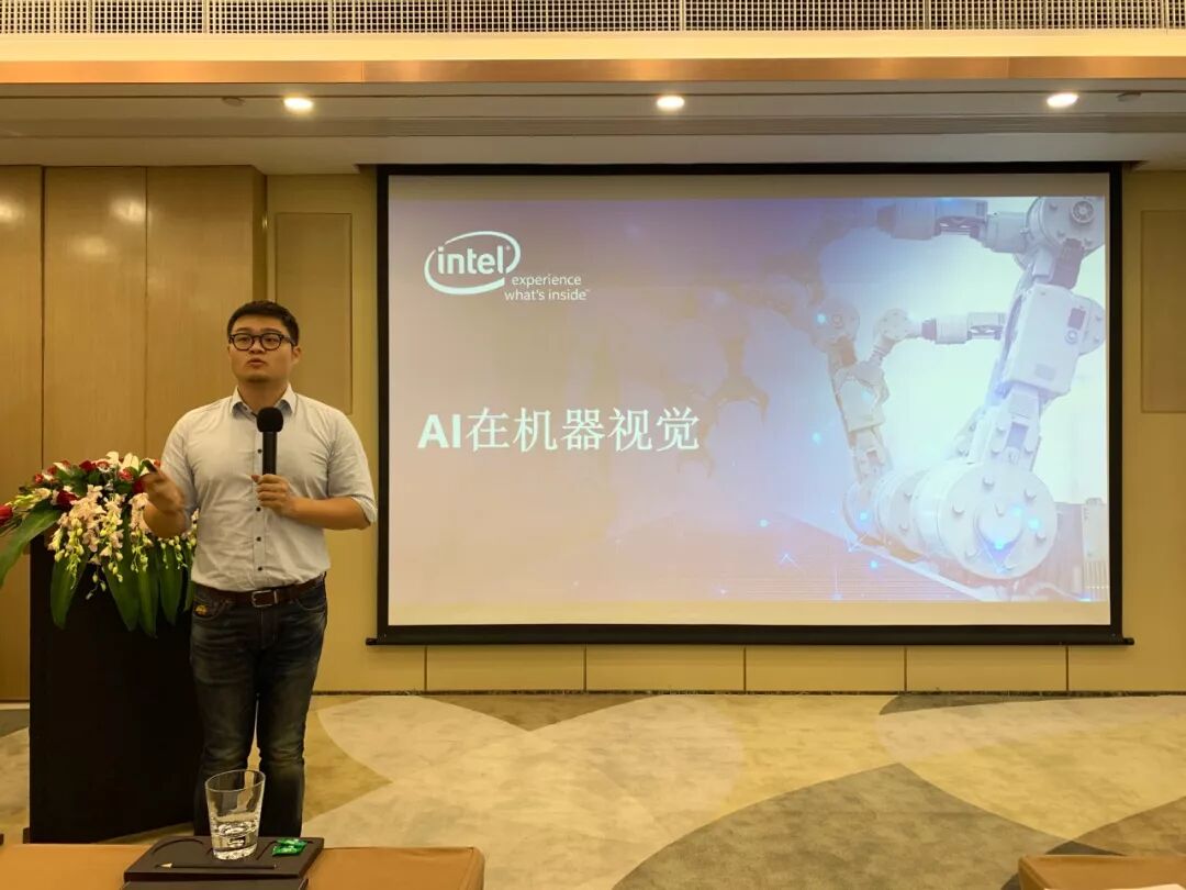 机器视界2019/英特尔＆龙8官网机器视觉研讨会完美收官