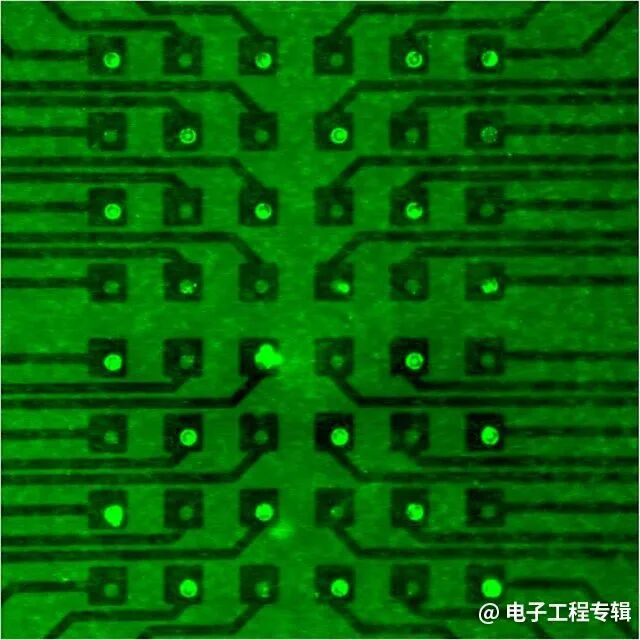 后NAND时代，探索基于液体的超高密度存储器的图4