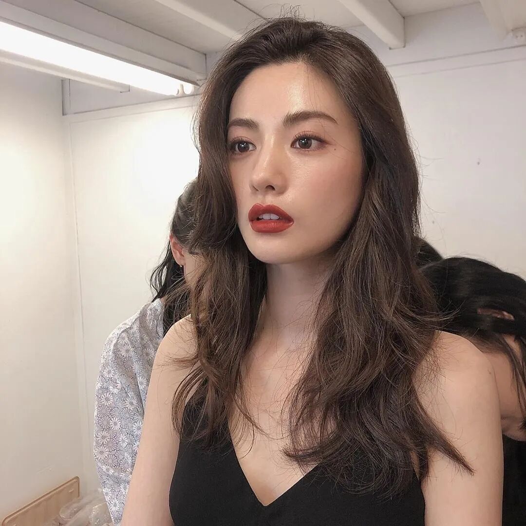 【美女】拿下“全球最美脸蛋”的她，被韩国人骂哭，这港风神颜，绝了！（组图） - 9