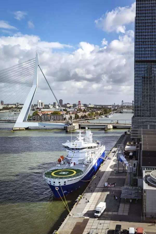 达门W2W运维船在鹿特丹举行命名仪式