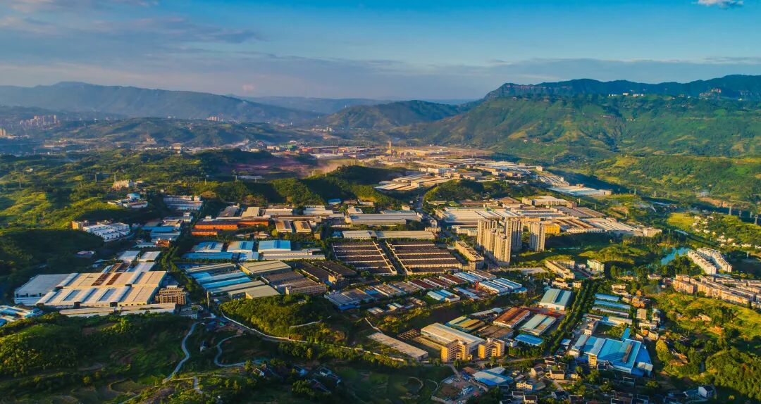 綦江高新区。陈星宇 摄.jpg