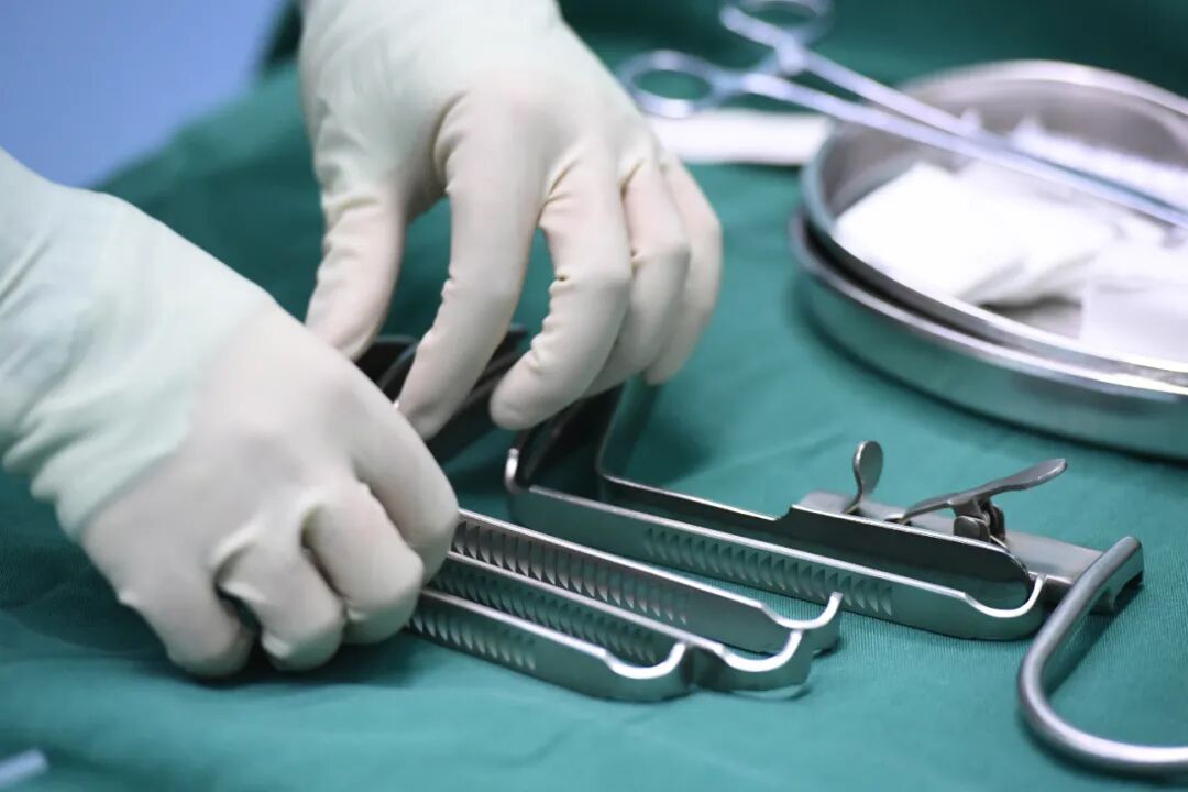 病人滑移垫怎么用这个冬天不太冷，看手术室里那些暖暖的套路......_https://www.jmylbn.com_新闻资讯_第3张