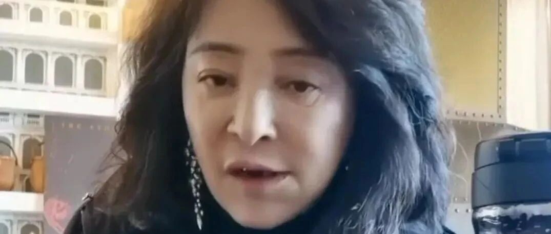 李勤勤是年老色衰，但自然老去没打针看着舒服，这才是真实老人！