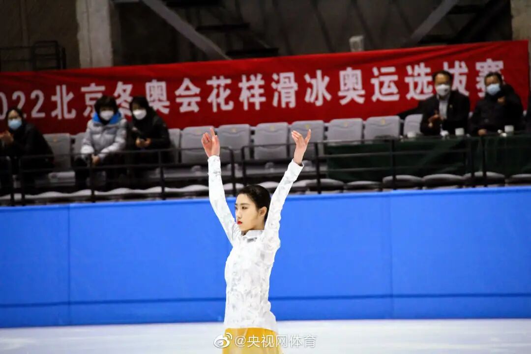 【美女】16岁成“花滑女单一姐”，4年后无缘家门口冬奥！网友虐哭：我的公主啊（组图） - 18