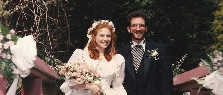 凌晨1点，推特热帖引赞15.6w：我38岁，认识她的第28天，求婚了