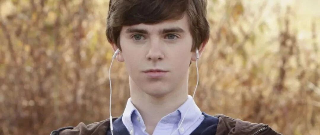 恭喜！童年英伦男神终于结婚，嫂子竟然是读剑桥的“一般女性”？！