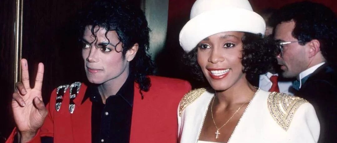 48岁乐坛天后突然逝世，半个娱乐圈哭了：地球上最会唱歌的女人走了