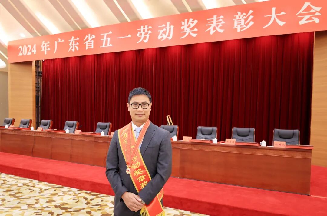 天禾股份党委副书记、总经理姚伟英。