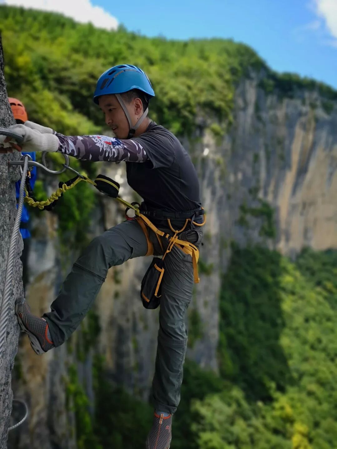 湖北恩施--飞拉达极限挑战 专线〈一日游〉