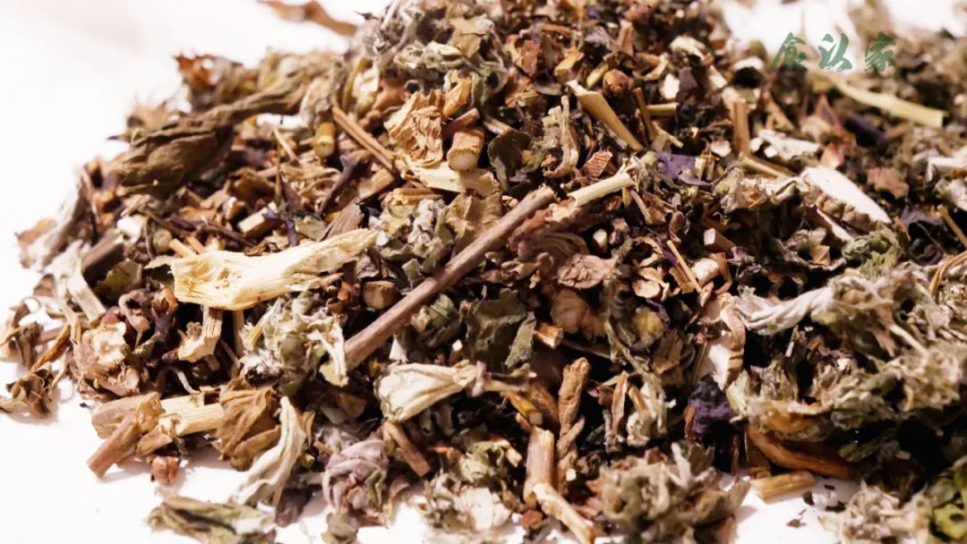 艾草加金银花泡澡