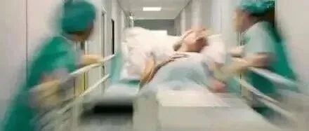 40岁女子反复脑出血,竟是大脑里有个"毛线团"？医生:警惕5个求救信号!