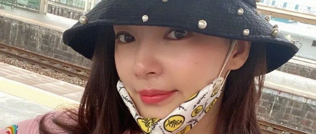 张雨绮“全裸照”曝光：我就露个胸，怎么了？